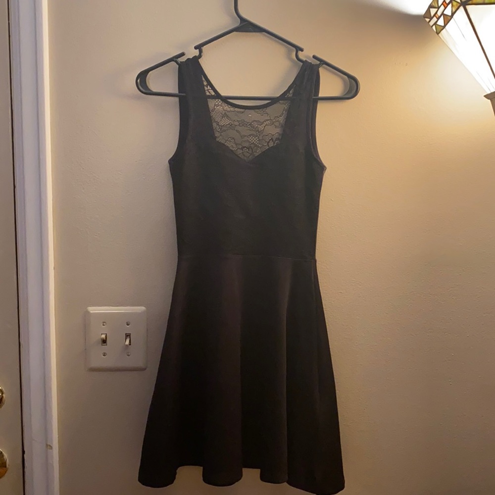 Little black dress.